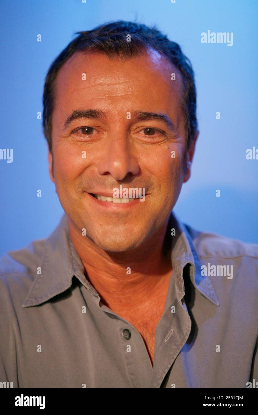 EXCLUSIVE Bernard Montiel attends the taping of a radio show in Paris