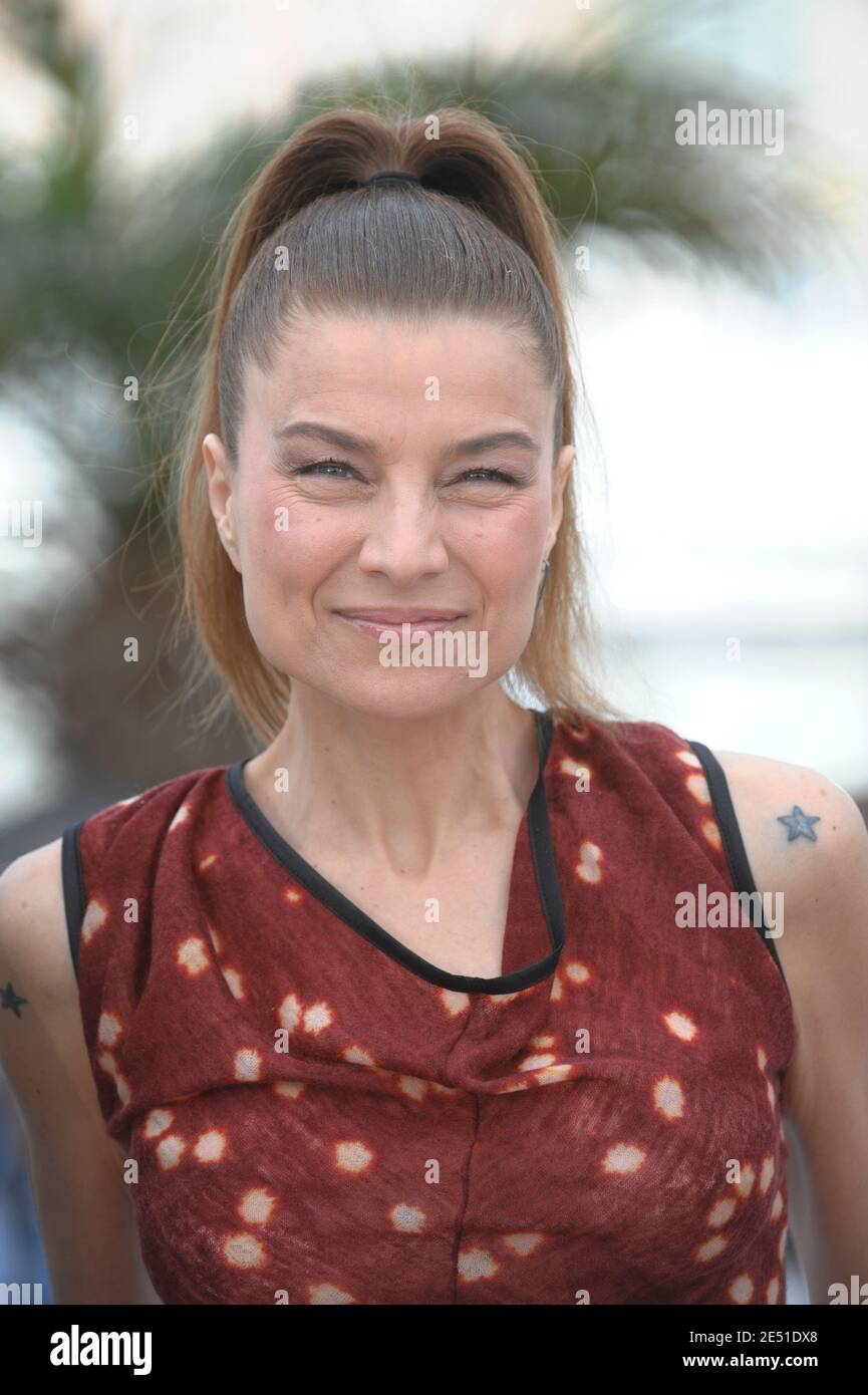 Elli Medeiros poses at a photocall for the film ‘Leonera’ during the