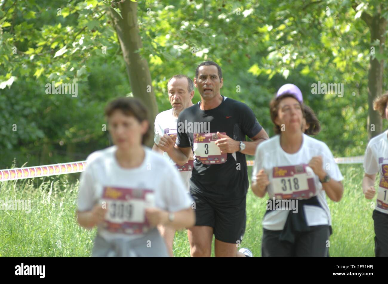 French former basket player Richard Dacoury during the 'les boucles d'or'  marathon for the association '1000 femmes, 1000 vies' which wrestled for  the cancer of the cervix prevention in the Vincennes park