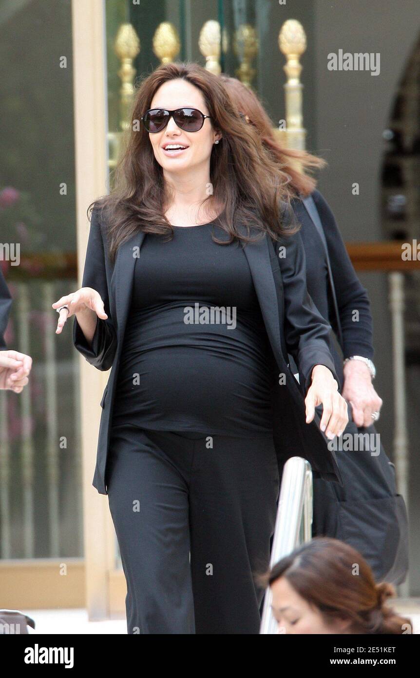 Pregnant Angelina Jolie leaves the Eden Roc Hotel in Cap d'Antibes, France  on May 20, 2008, to attend the photocall for her movie Changeling. Photo by  ABACAPRESS.COM Stock Photo - Alamy