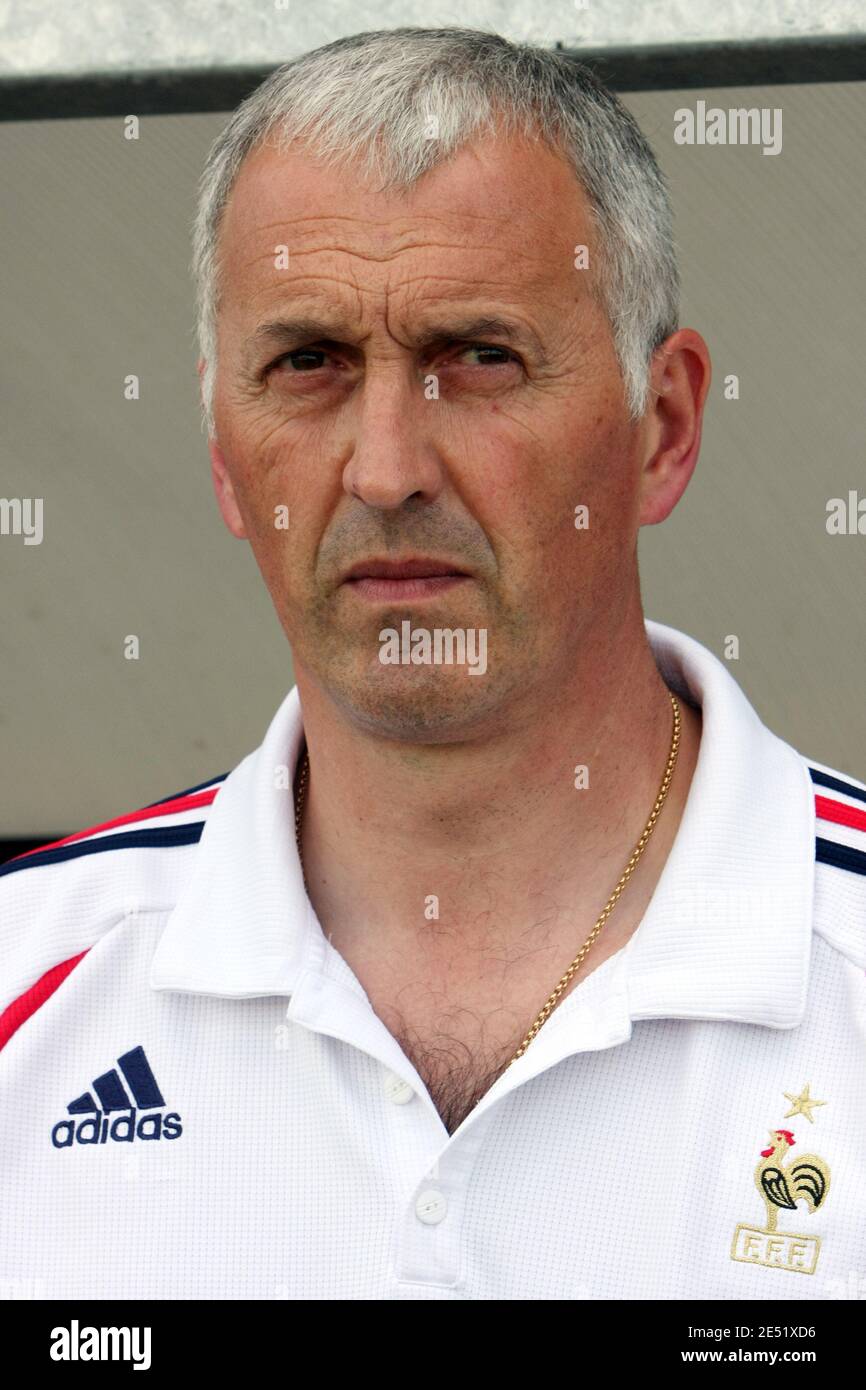 France's coach Philippe Bergereau during the Under 16 International  Friendly Soccer Match, France vs Germany at the Louis HÀraud stadium in  Blagnac near Toulouse, France on May 30, 2008. Photo by Alex