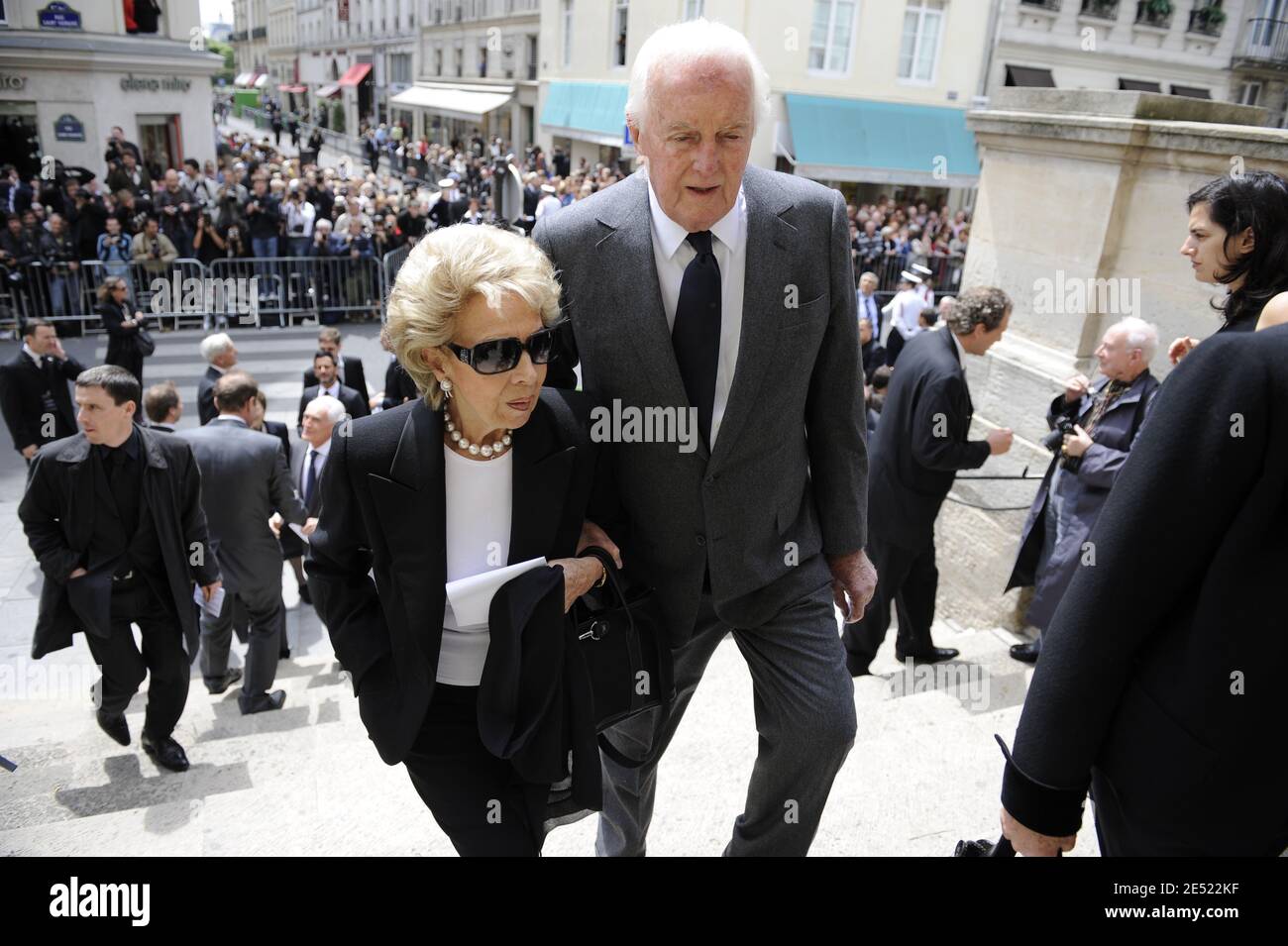 Hubert de Givenchy arriving at the Saint-Roch church in Paris, France,  Thursday, June 5, 2008, for the funeral of French designer Yves Saint  Laurent, who died aged 71, Sunday evening. Photo by