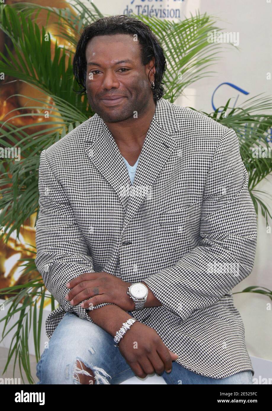 Christopher Judge plays in the US TV program 'Stargate'. News Photo - Getty  Images