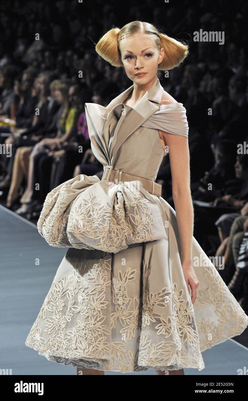 John galliano for dior fall winter 2008 2009 hi-res stock photography ...