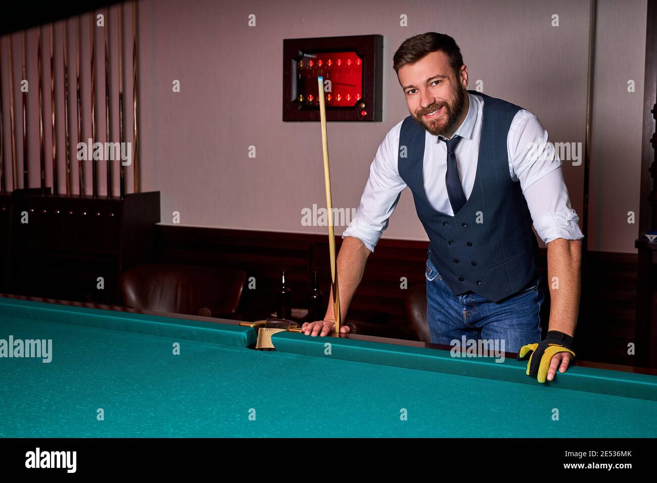 Man At Pool Table Male standing next billiards hi-res stock photography and images - Alamy