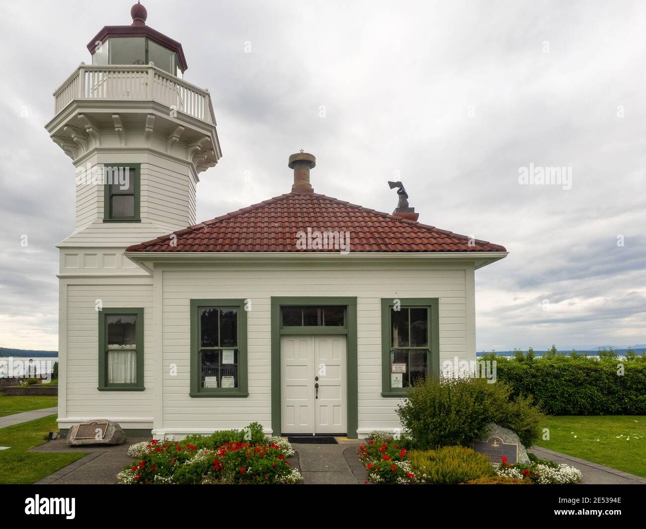 Mukilteo Lighthouse Park encompasses the lighthouse at the west end of the city of Mukilteo, Washington Stock Photo