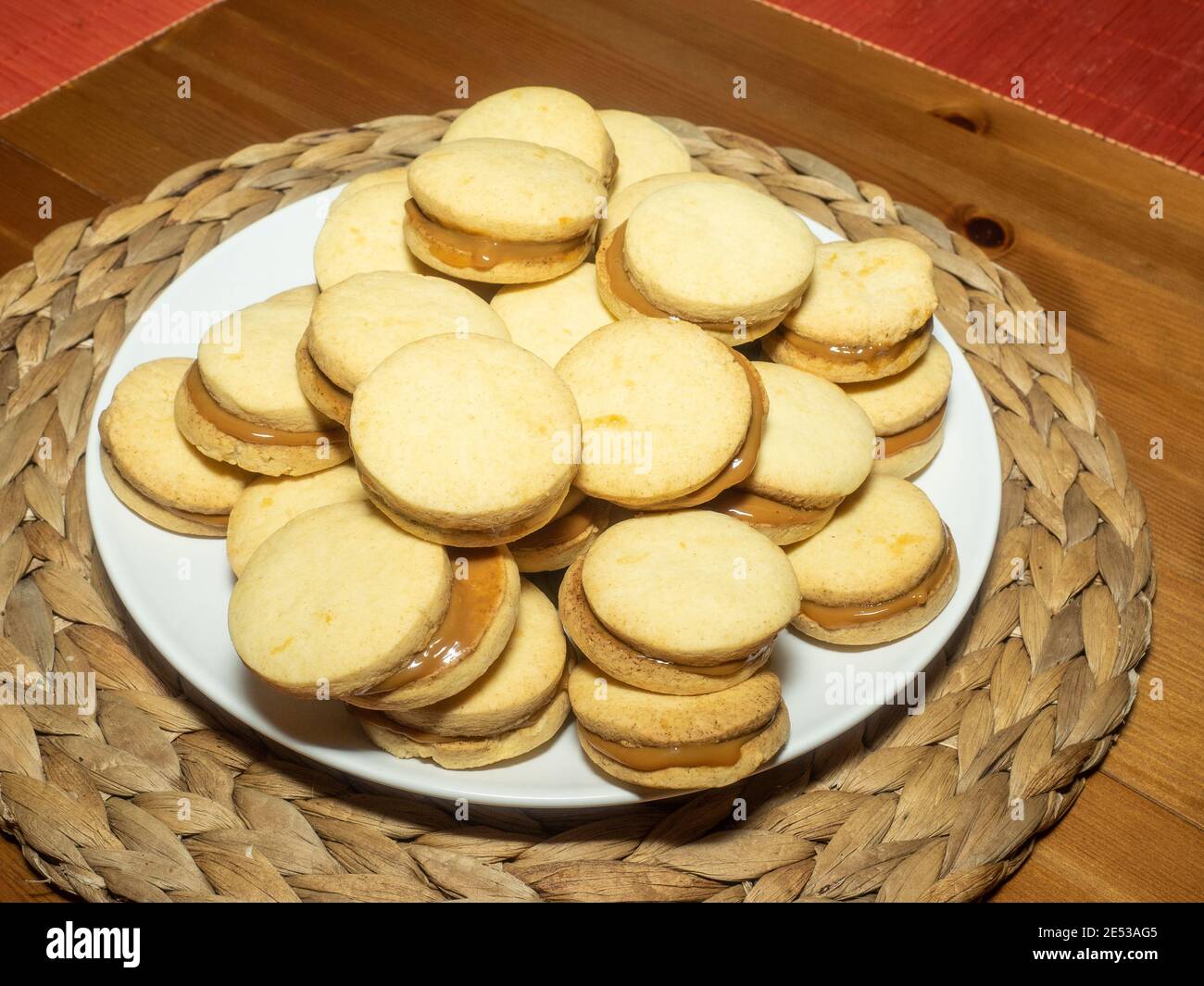 Corn starch biscuit hires stock photography and images Alamy