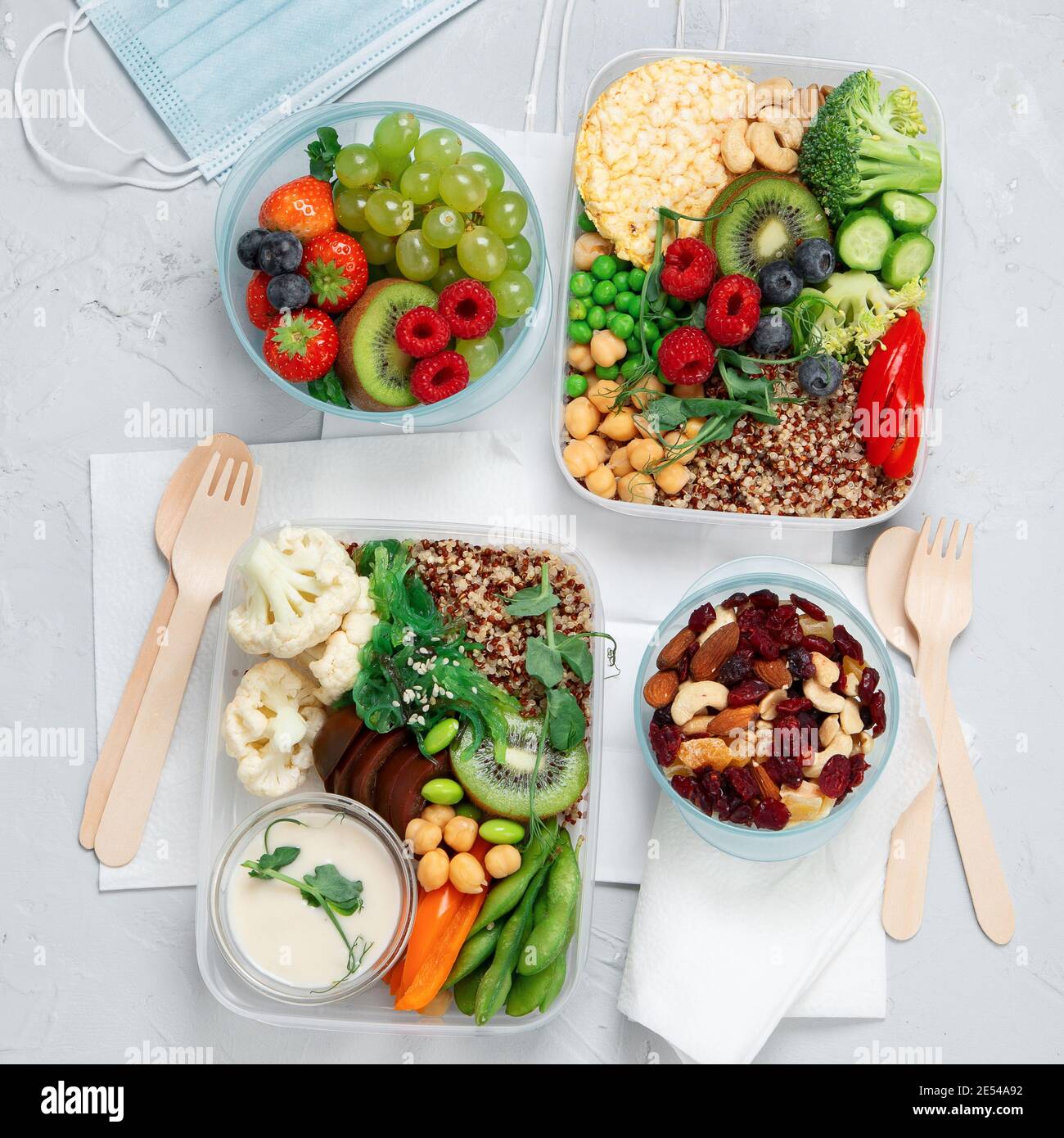 Child lunch boxes hires stock photography and images Alamy