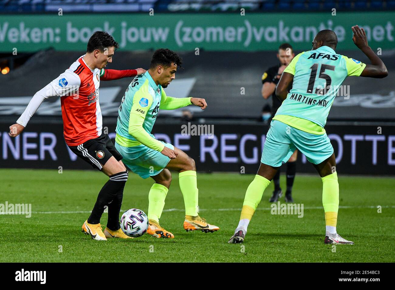 Rotterdam Netherlands January 24 Steven Berghuis Of Feyenoord Owen Wijndal Of Az Bruno Martins Indi Of Az During The Dutch Eredivisie Match Betw Stock Photo Alamy