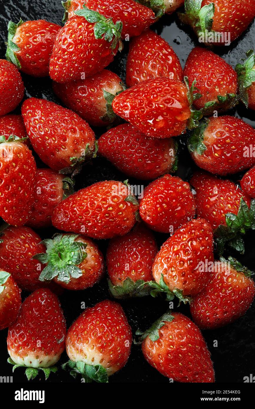 Fresh ripe perfect strawberry - Food Frame Background Stock Photo - Alamy