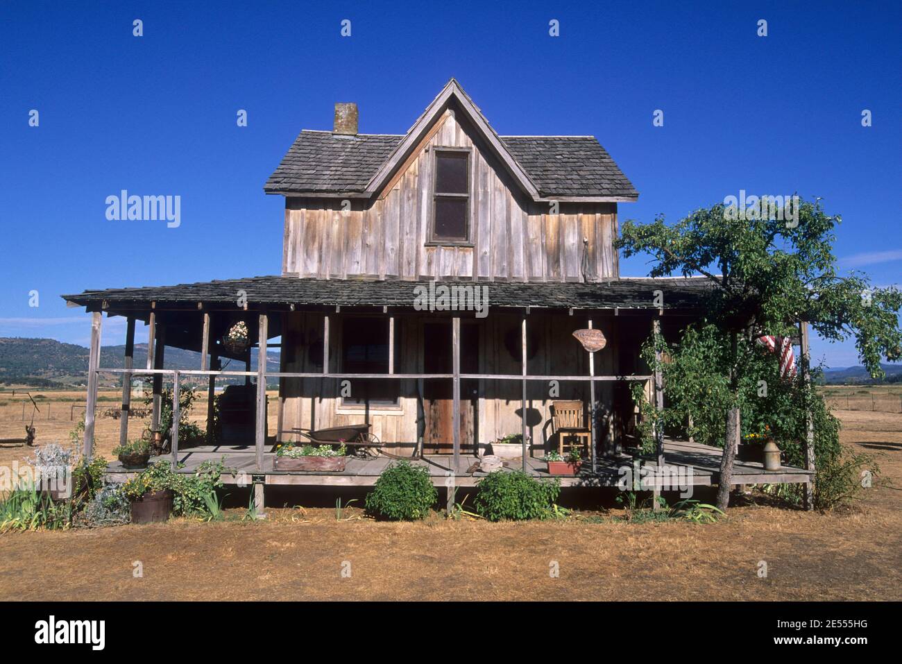 Historic wood house jackson county oregon stock photo alamy