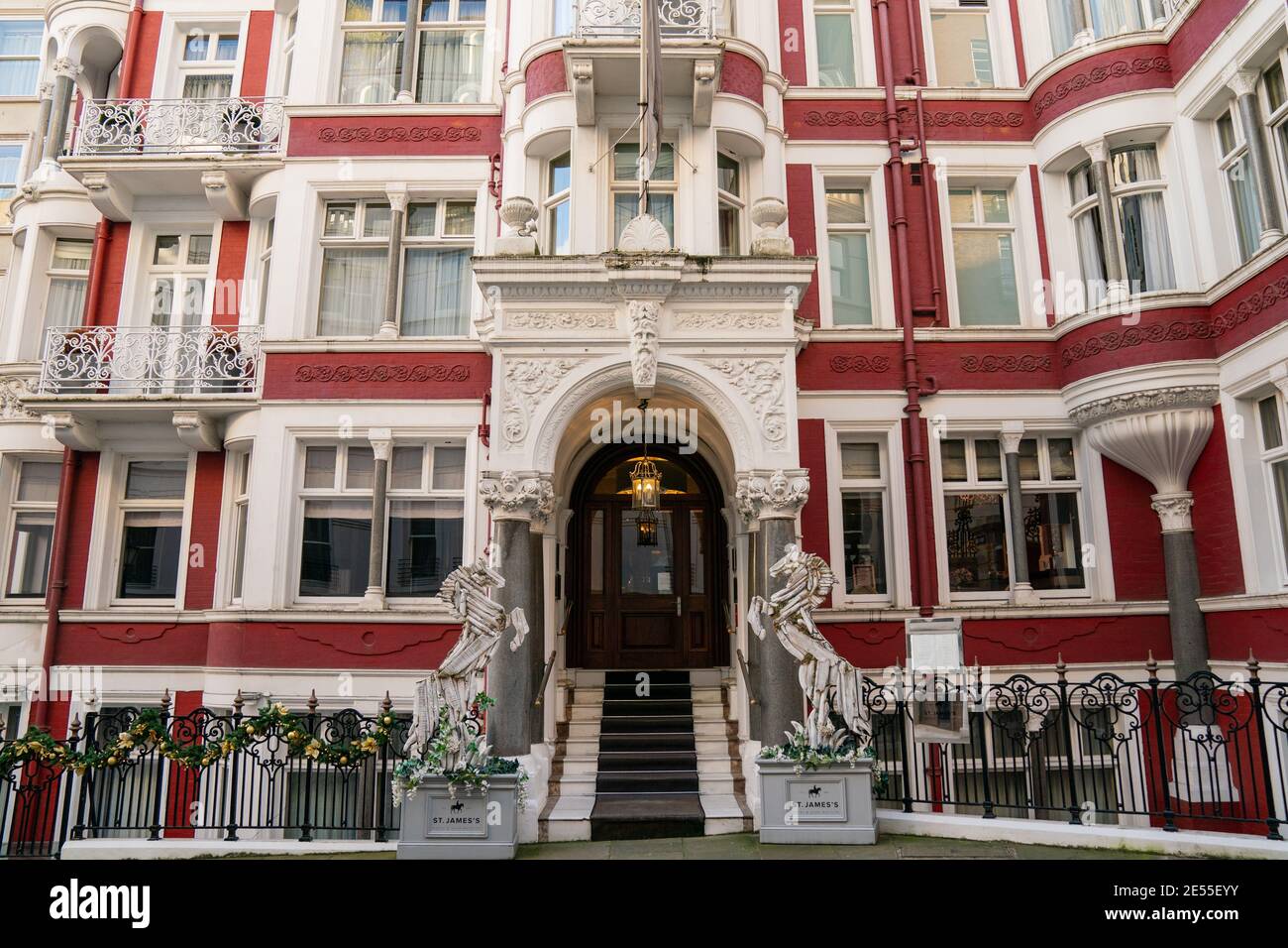 London saint james hotel hires stock photography and images Alamy