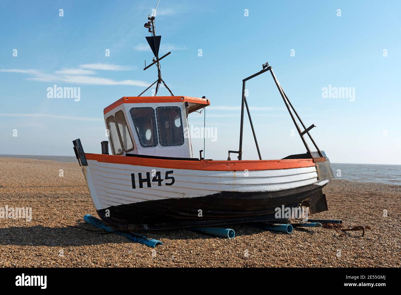Traditional wooden inshore fishing boat Stock Photo - Alamy