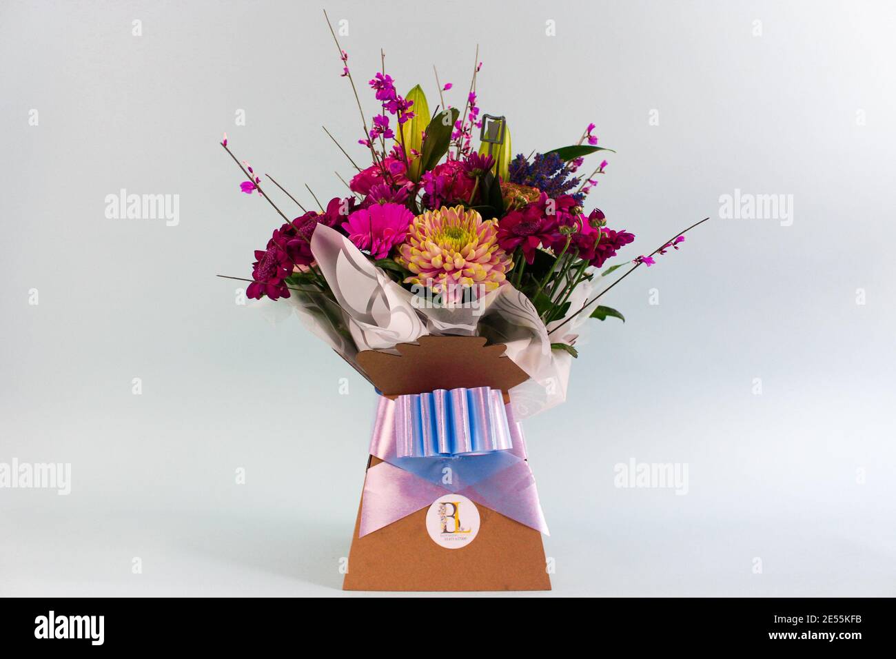 Florist bouquet studio hi-res stock photography and images - Alamy