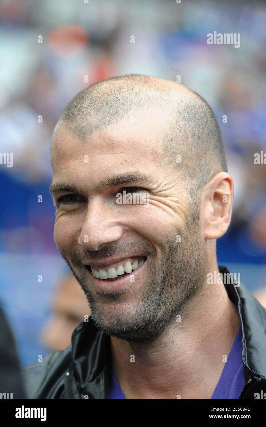 Frances zinedine zidane hi-res stock photography and images