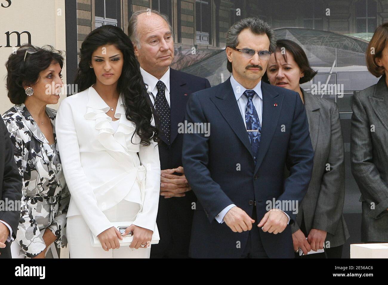 alwaleed-bin-talal-hi-res-stock-photography-and-images-alamy