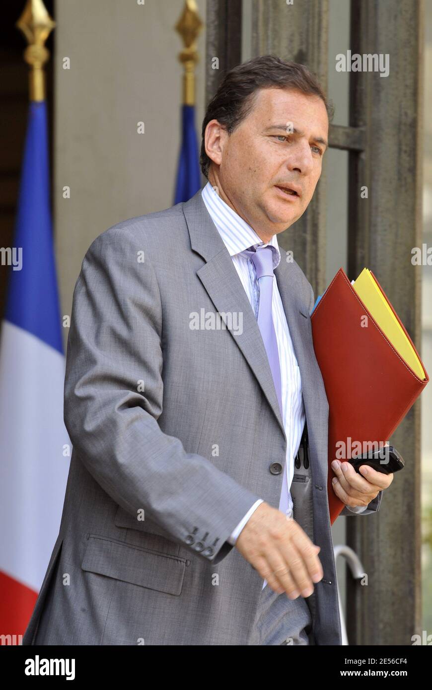 Junior Minister for Forward Planning, Assessment of Public Polocies and Developpment of the digital economy Eric Besson leaves the last Ministers council before summer holidays at the Elysee Palace in Paris, France, on July 28, 2008. Photo by Mousse/ABACAPRESS.COM Stock Photo