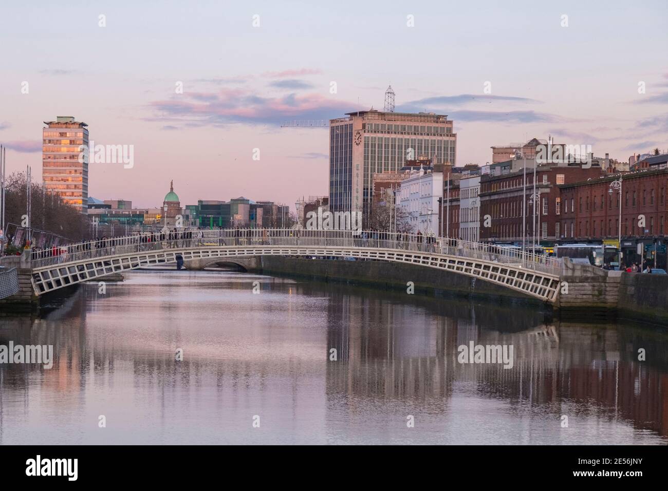 Hapenny bridge sunset hi-res stock photography and images - Alamy