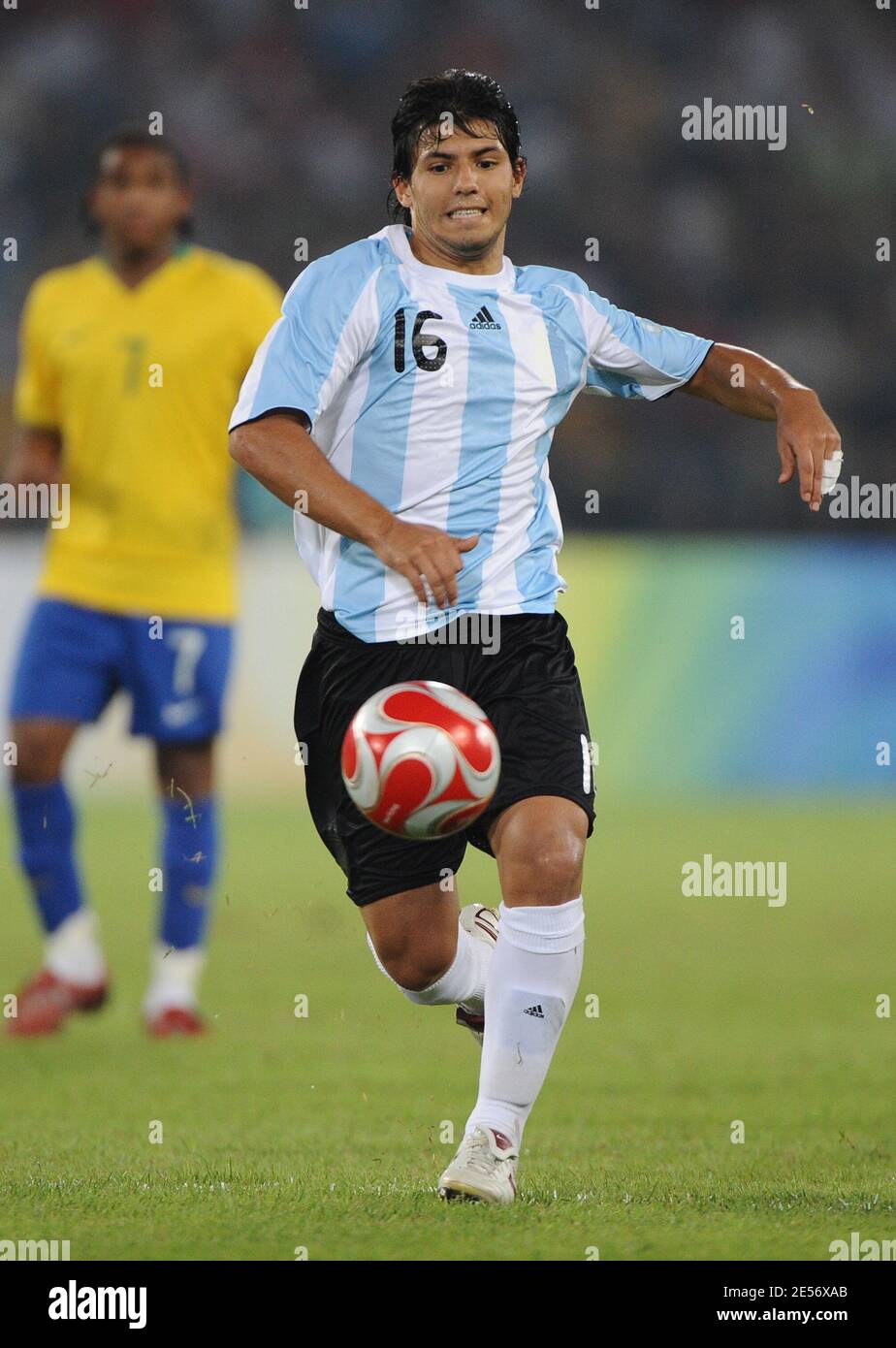 Argentina's Sergio Aguero during the football semi-final match held at the Worker's Stadium for the 2008 Beijing Olympics, August 19, 2008. Argentina defeats Brazil 3-0. Photo by Gouhier-Hahn-Nebinger/Cameleon/ABACAPRESS.COM Stock Photo