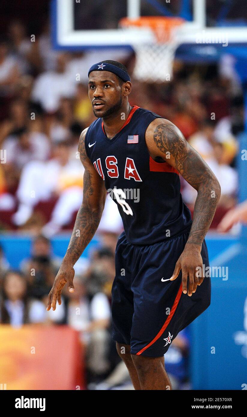 USA's LeBron James during the Men's Basketball Final, USA vs Spain at the Beijing  2008 Olympics in Beijing, China on August 24, 2008. USA won 118-107. Photo  by Gouhier-Hahn-Nebinger/Cameleon/ABACAPRESS.COM Stock Photo -