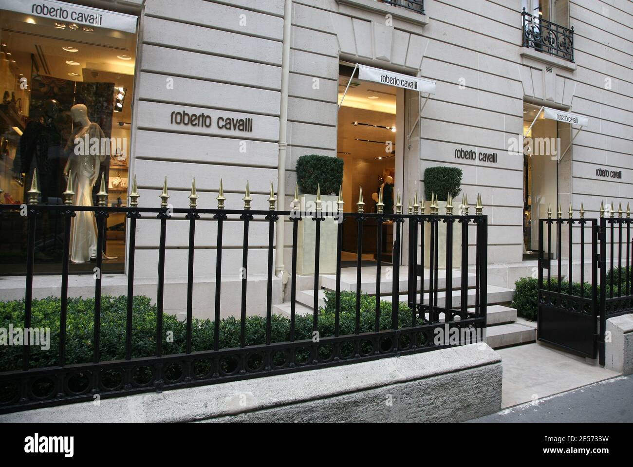 Roberto Cavalli Boutique on Avenue Montaigne in Paris, France on August 20, 2008. Photo by Denis Guignebourg/ABACAPRESS.COM Stock Photo