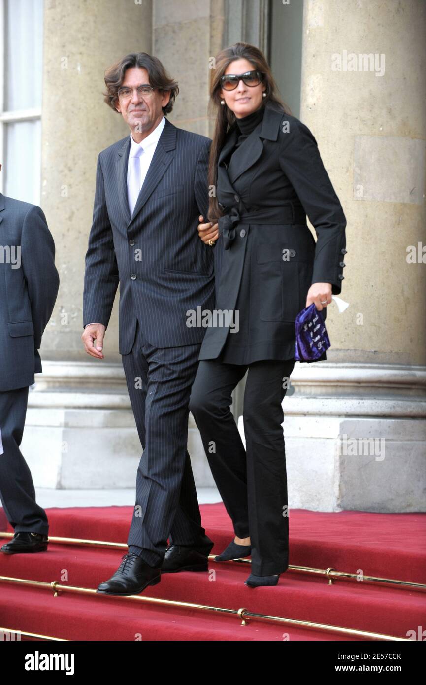 Luc Ferry and his wife leave the Elysee Palace in Paris, France on September 12, 2008 after a reception with Pope Benedict XVI. Pope Benedict XVI starts a four-day visit to Paris and Lourdes. Photo by Abd Rabbo-Mousse-Orban-Taamallah/ABACAPRESS.COM Stock Photo