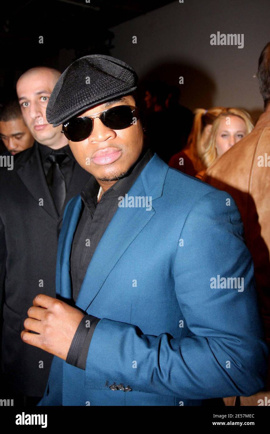 Us Singer Ne Yo Front Row For Dutch Designer Marlies Dekkers S Show During Paris Spring Summer 09 Ready To Wear Fashion Week At The Palais De Tokyo Museum In Paris France On September 28