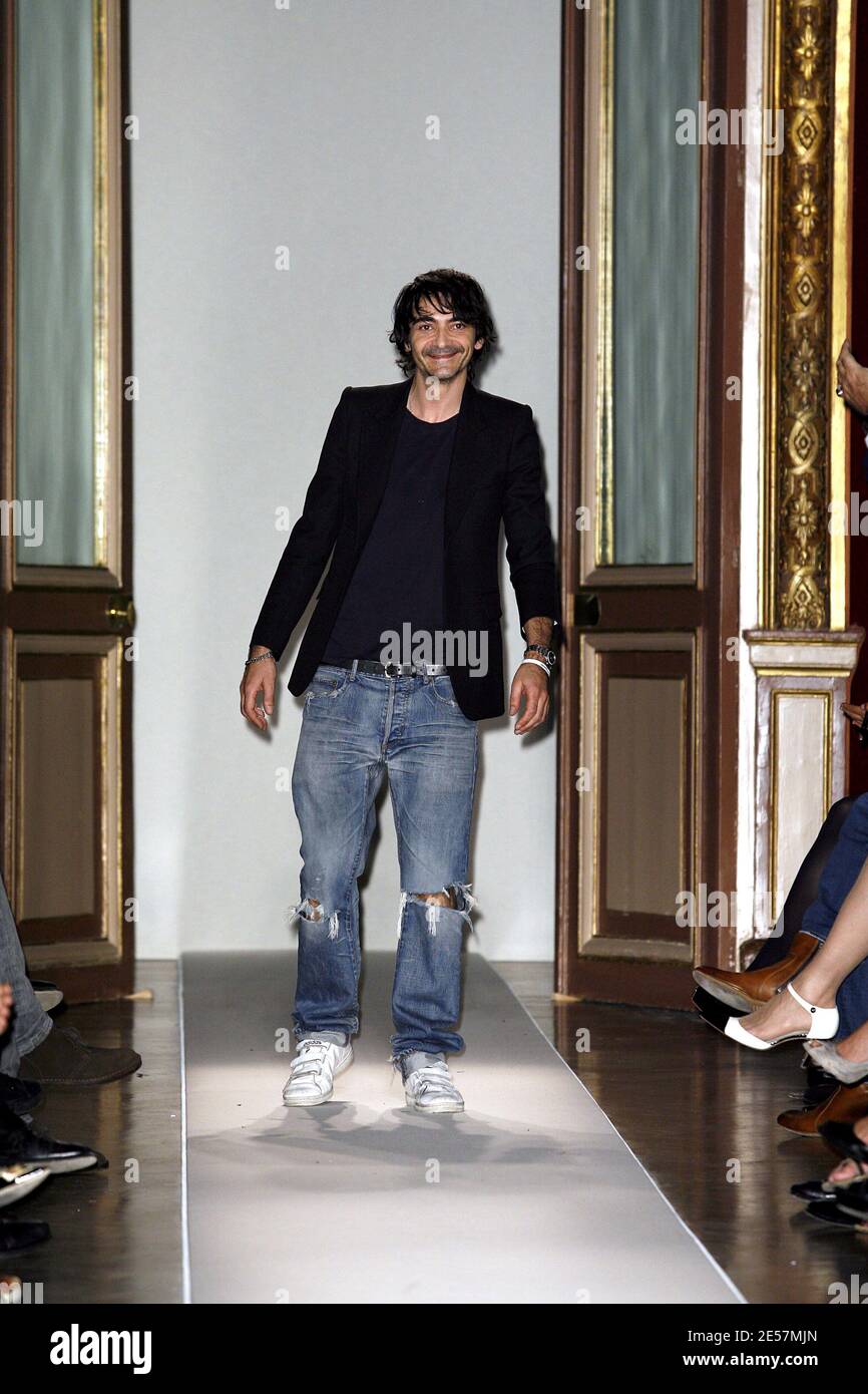 Designer Christophe Decarnin makes an appearance during Balmain  Spring-Summer 2009 Ready To Wear presentation at the Westin Hotel in Paris,  France on September 28, 2008. Photo by Alain Gil-Gonzalez/ABACAPRESS.COM  Stock Photo -