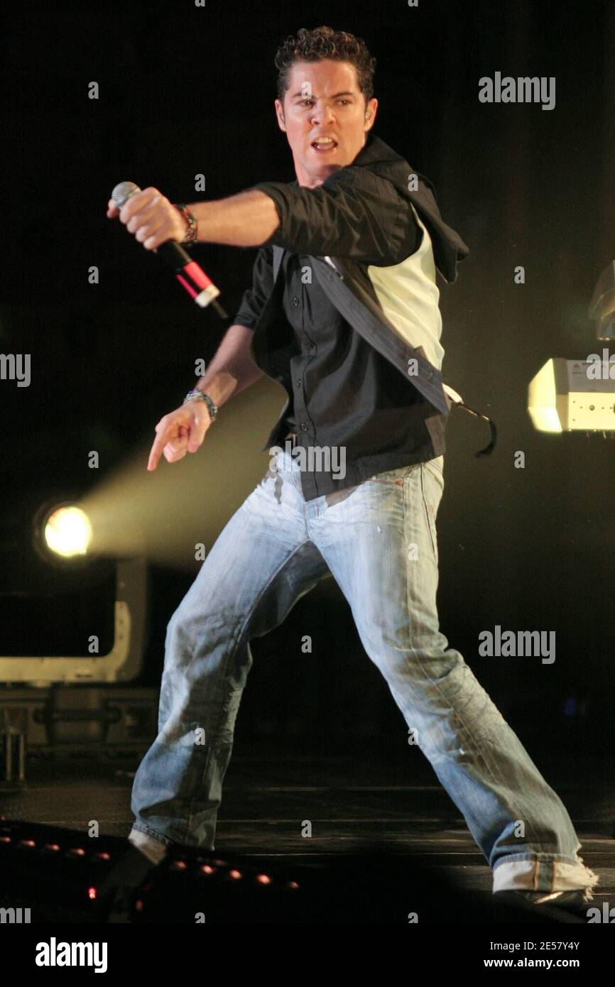 David Bisbal performs in the Viva Romance concert at the American Airlines Arena. Miami, FL. 03/03/07 American Airlines Arena, Miami FL.    [[fam]] Stock Photo