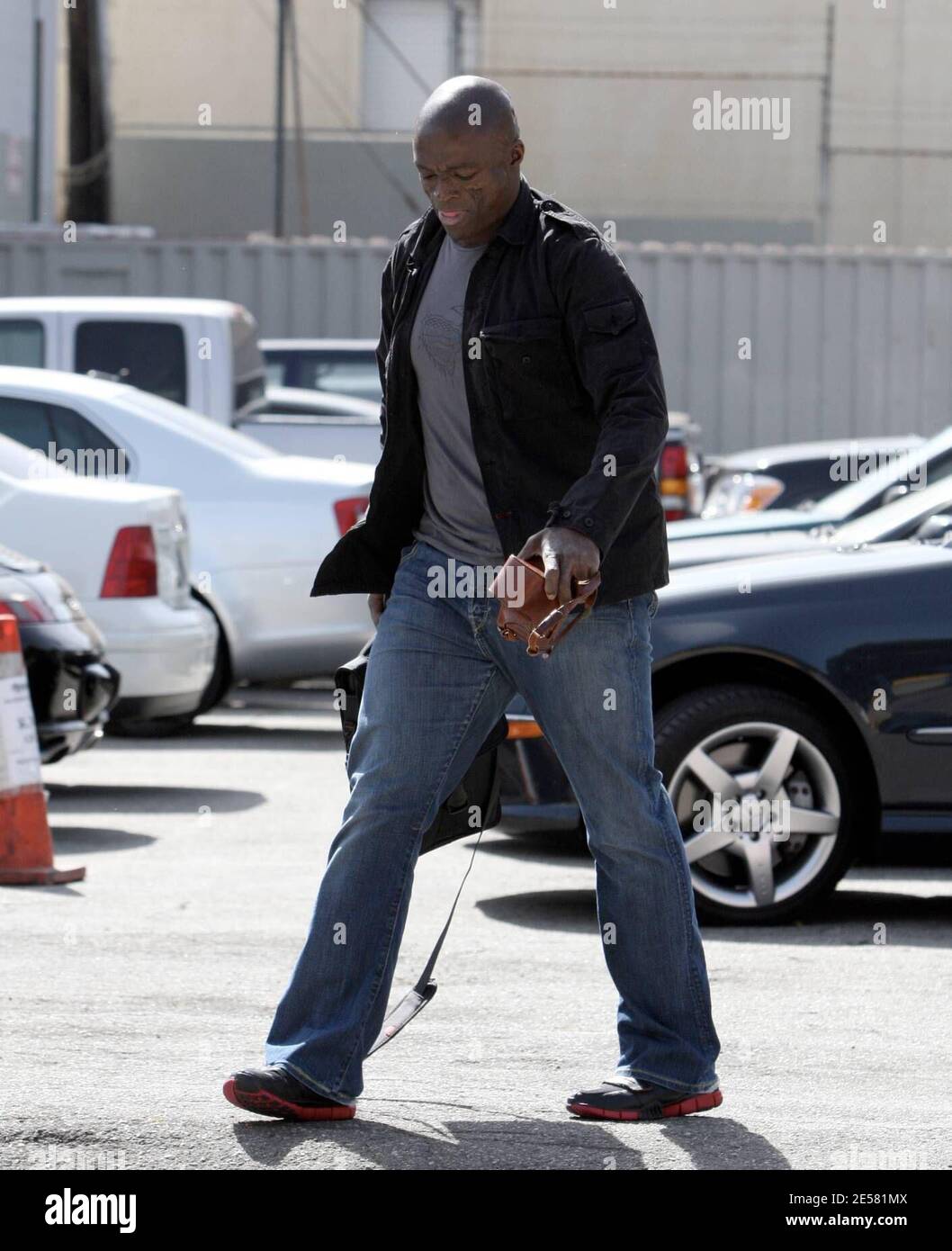 Exclusive!! Seal went to a recording studio today in Hollywood, Ca. and  although he was