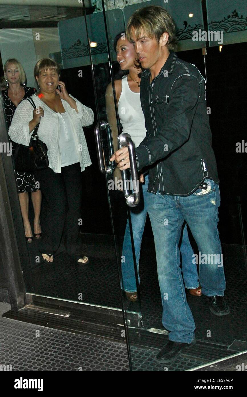 After a whirlwind week of moving  personal items in and out of Anna Nicole's former home and a probate hearing, Larry Birkhead looks a bit more relaxed as he dines with female companions at Mr. Chow's.  He held hands with a brunette ladyfriend in particular. Beverly Hills, Calif. 6/22/07.  [[laj]] Stock Photo