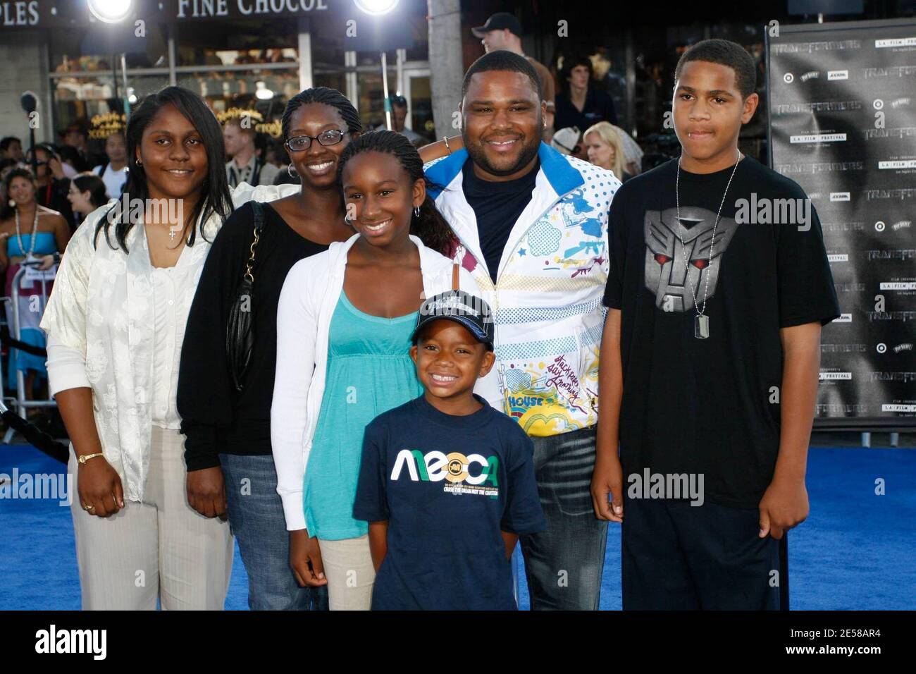 Anthony anderson transformers hires stock photography and images Alamy