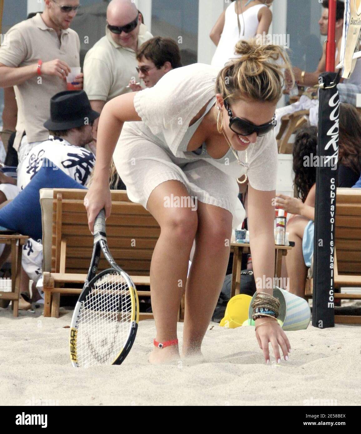 Haylie Duff celebrates Independence Day with her sister, Hilary, at a beach  house in Malibu, Calif. 7/4/07. [[rac ral]] Stock Photo - Alamy