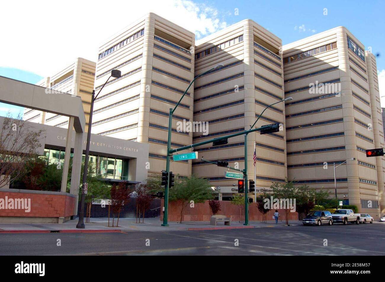 This is the Clark County Detention Center to which Las Vegas Metro Police  took a handcuffed O.J. Simpson from Robbery Division Headquarters. He will  reportedly be booked on multiple felony robbery counts: