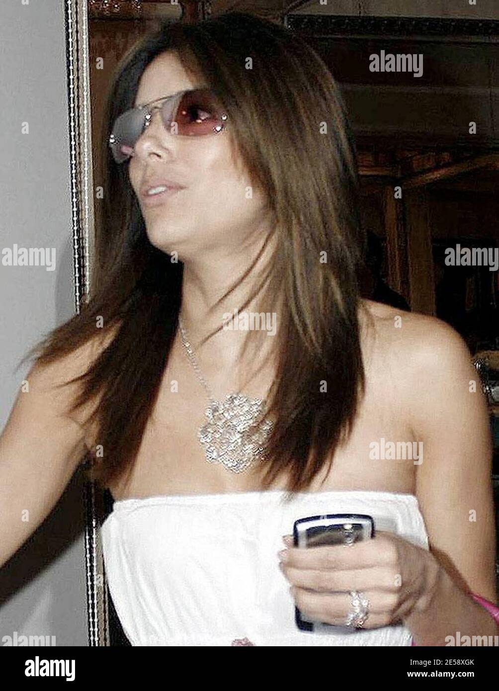Eva Longoria's locks look like they are in good shape after a visit to her hair stylist at Ken Paves salon. Los Angeles, Ca. 11/15/07   [[wam]] Stock Photo