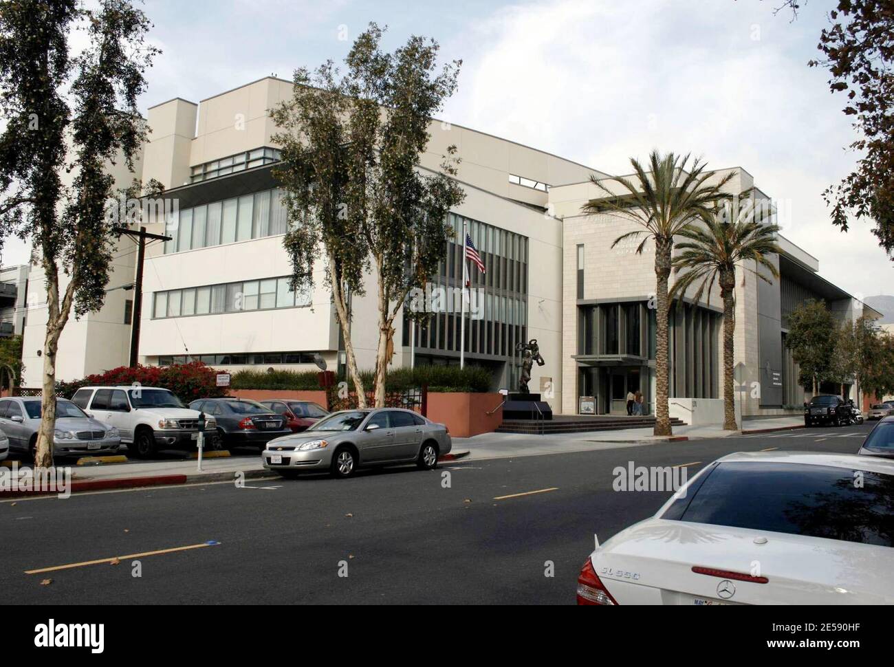 This is the Glendale City Jail where Kiefer Sutherland is currently serving his 48-day jail sentence. The jail is a state-of-the-art podular facility that is 32,000 square feet with 48 cells and 96 beds. It is the third busiest municipal jail in Los Angeles county and each 10x8 cell is double occupancy with toilet, washbasin and water fountain. A shower is provided in the day room area. Los Angeles, CA. 12/6/07.   [[wam]] Stock Photo