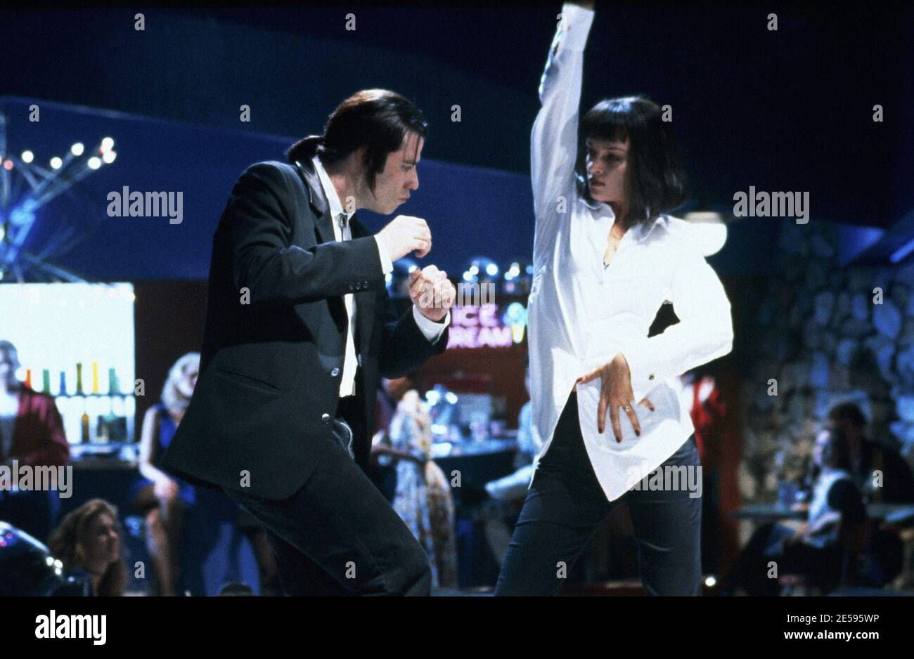 John Travolta, Uma Thurman, 'Pulp Fiction' (1994) Miramax/ File Reference # 34082-321THA Stock Photo