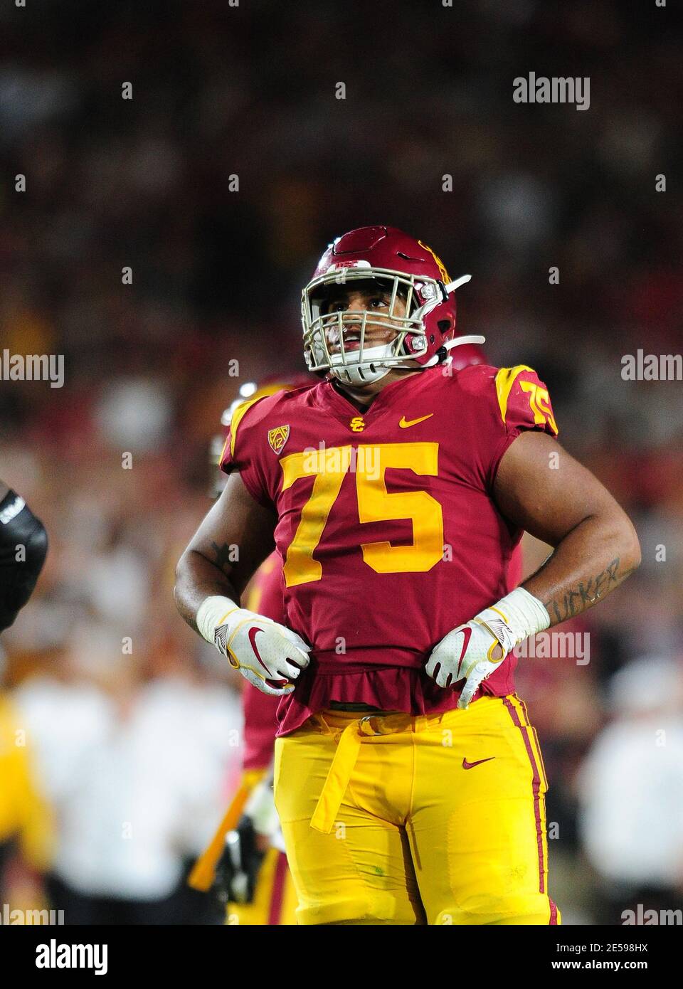 FILE PHOTOS).former USC Trojans offensive guard (75) Alijah Vera