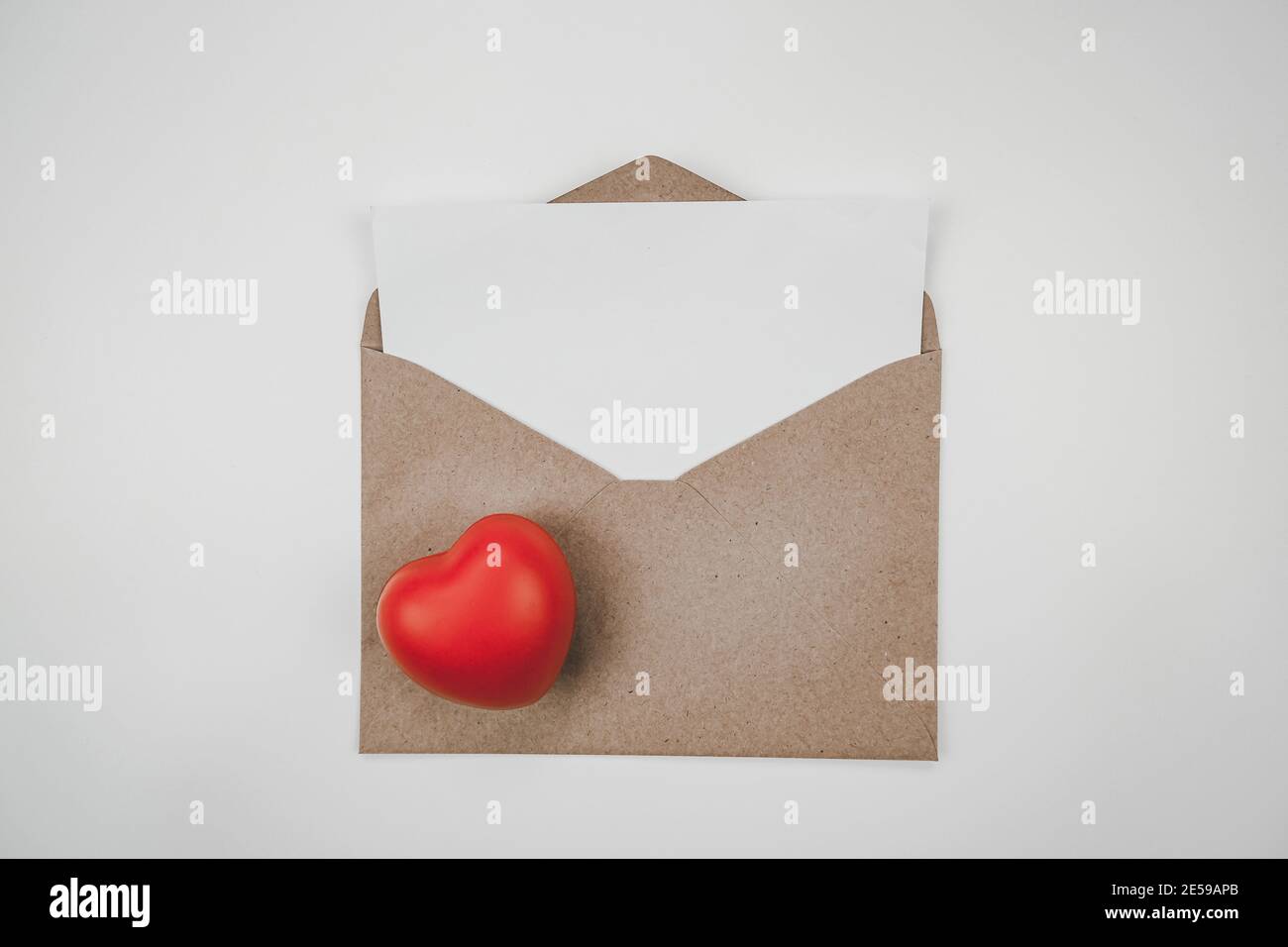 Red Paper Heart Stock Photo - Download Image Now - Heart Shape, Paper, Cut  Out - iStock