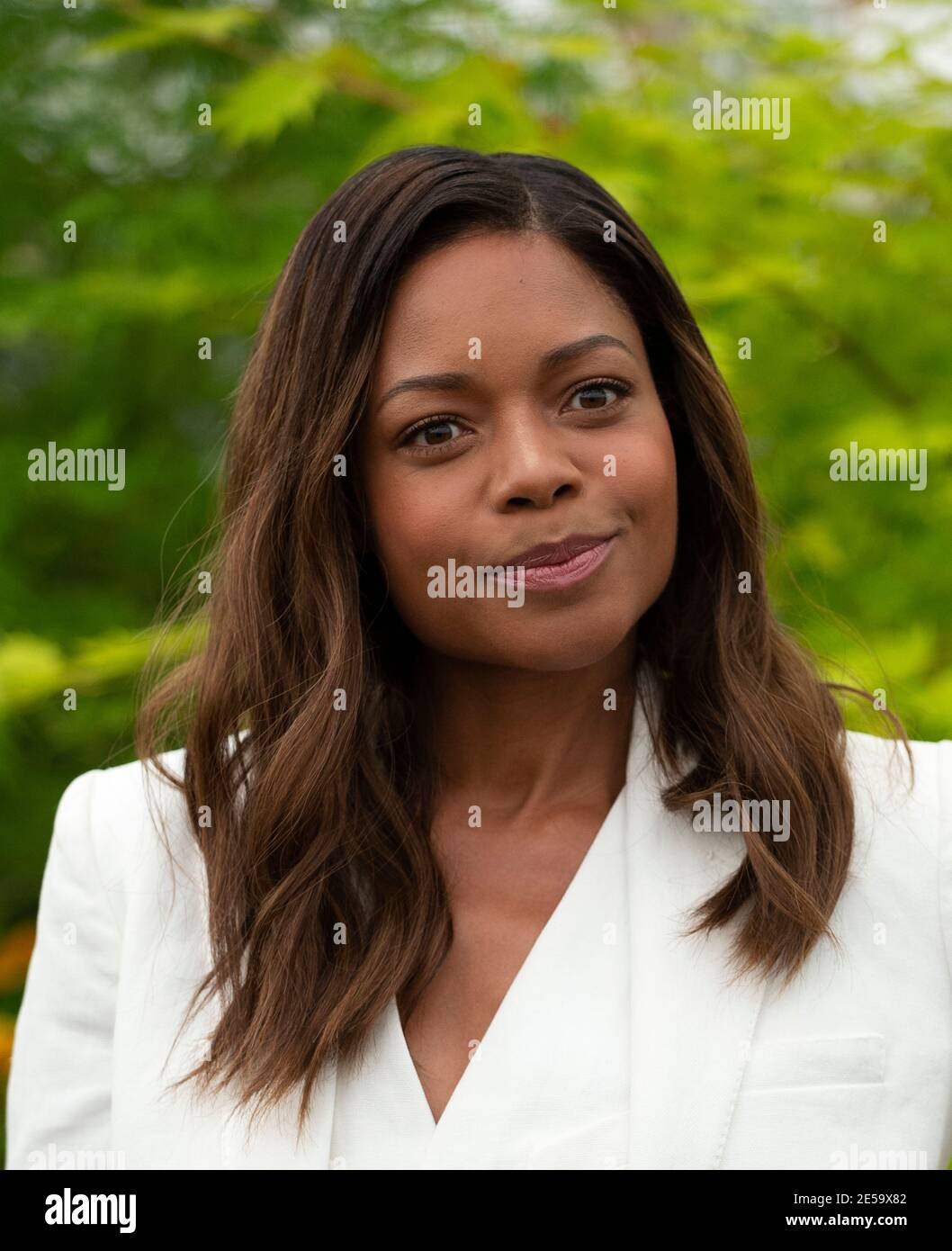 Chelsea, London UK. 23rd May 2016. Portrait of actress Naomie Harris in the Great Pavilion during press day at the RHS Chelsea Flower Show. Stock Photo