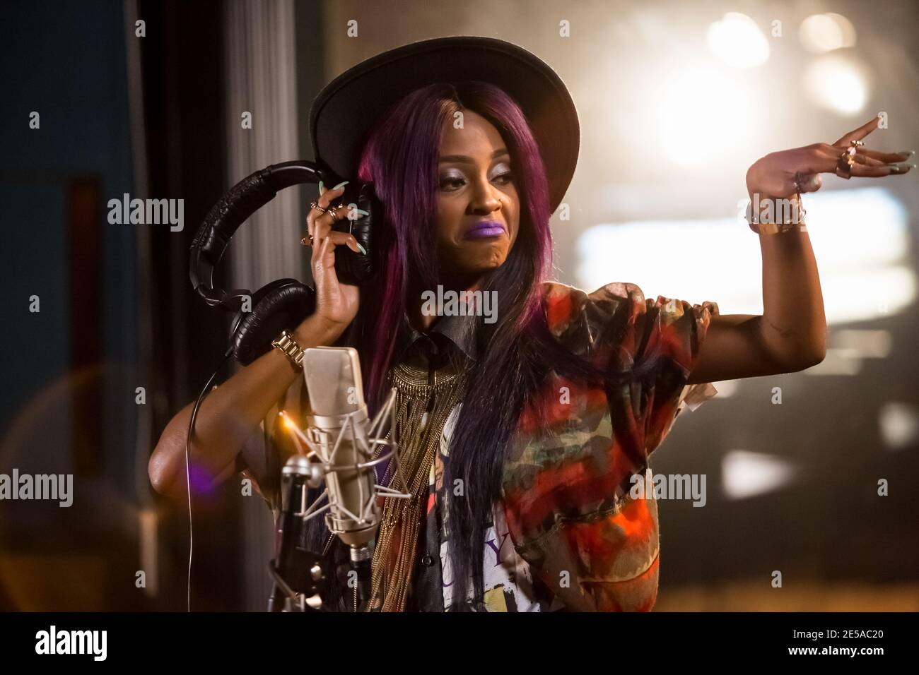 Vanessa mdee hi-res stock photography and images - Alamy