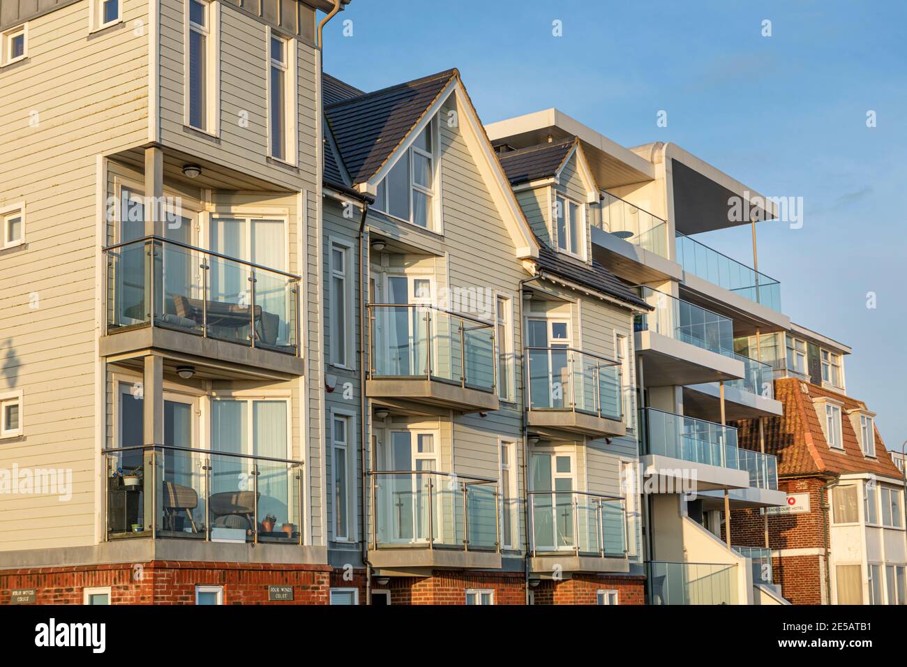 Hythe seafront hires stock photography and images Alamy