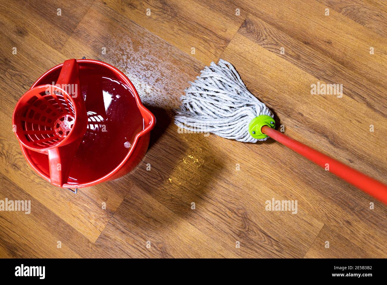Cleaning floor old mop mopping hi-res stock photography and images - Alamy