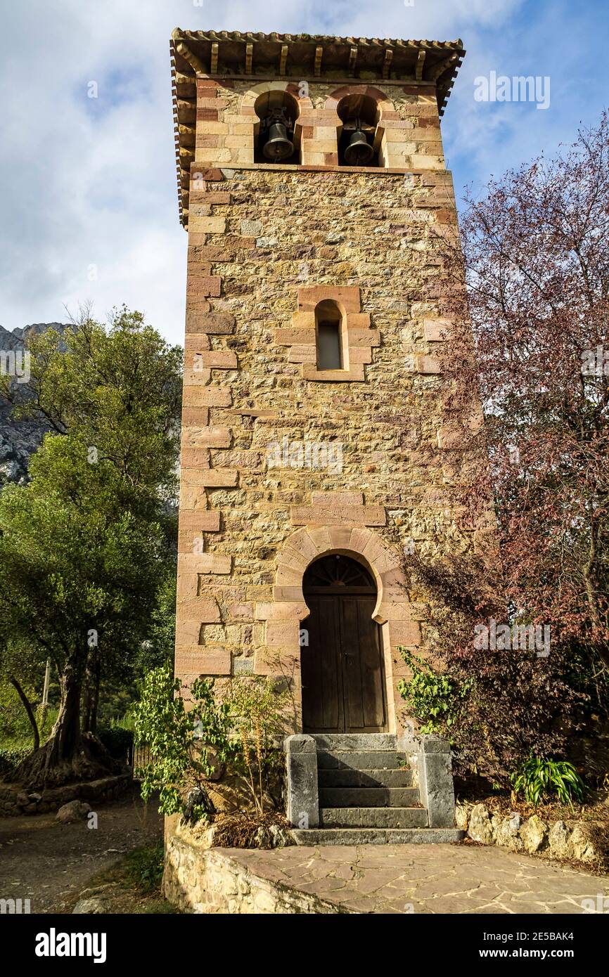 Santa Maria de Lebena small hermitage in Vega de Liebana, Cantabria, Spain. It was constructed in 925, and it is one of the best Pre-Romanesque art ex Stock Photo