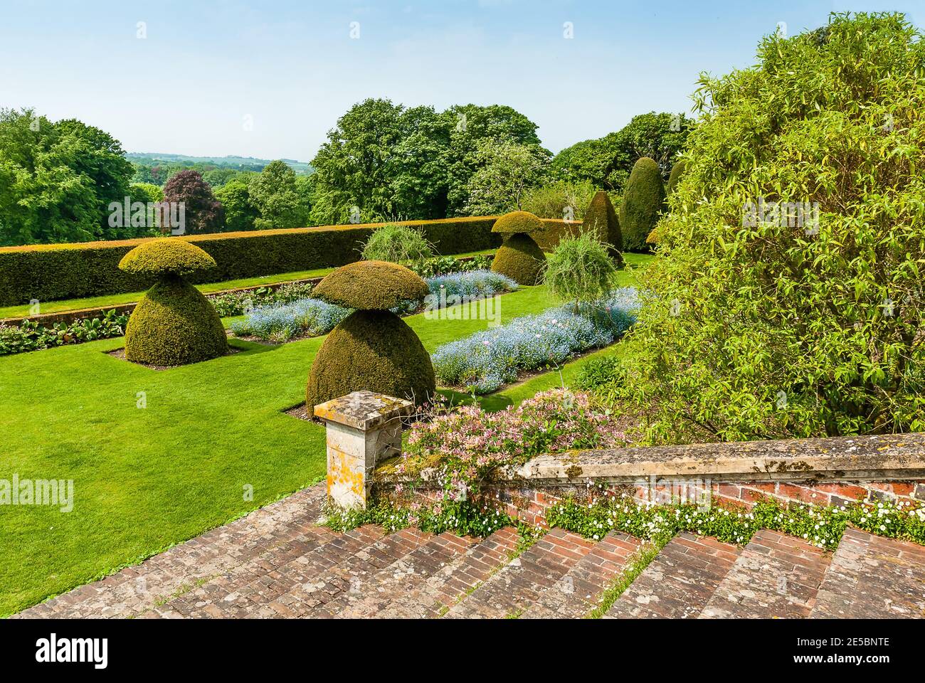 The gardens of hinton ampner hires stock photography and images Alamy