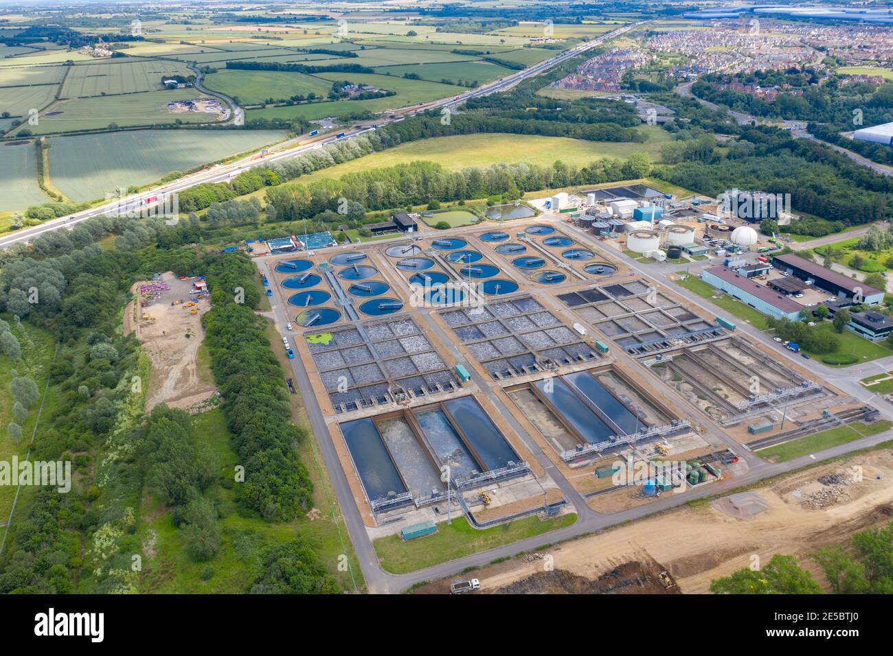 Aerial milton keynes hires stock photography and images Alamy