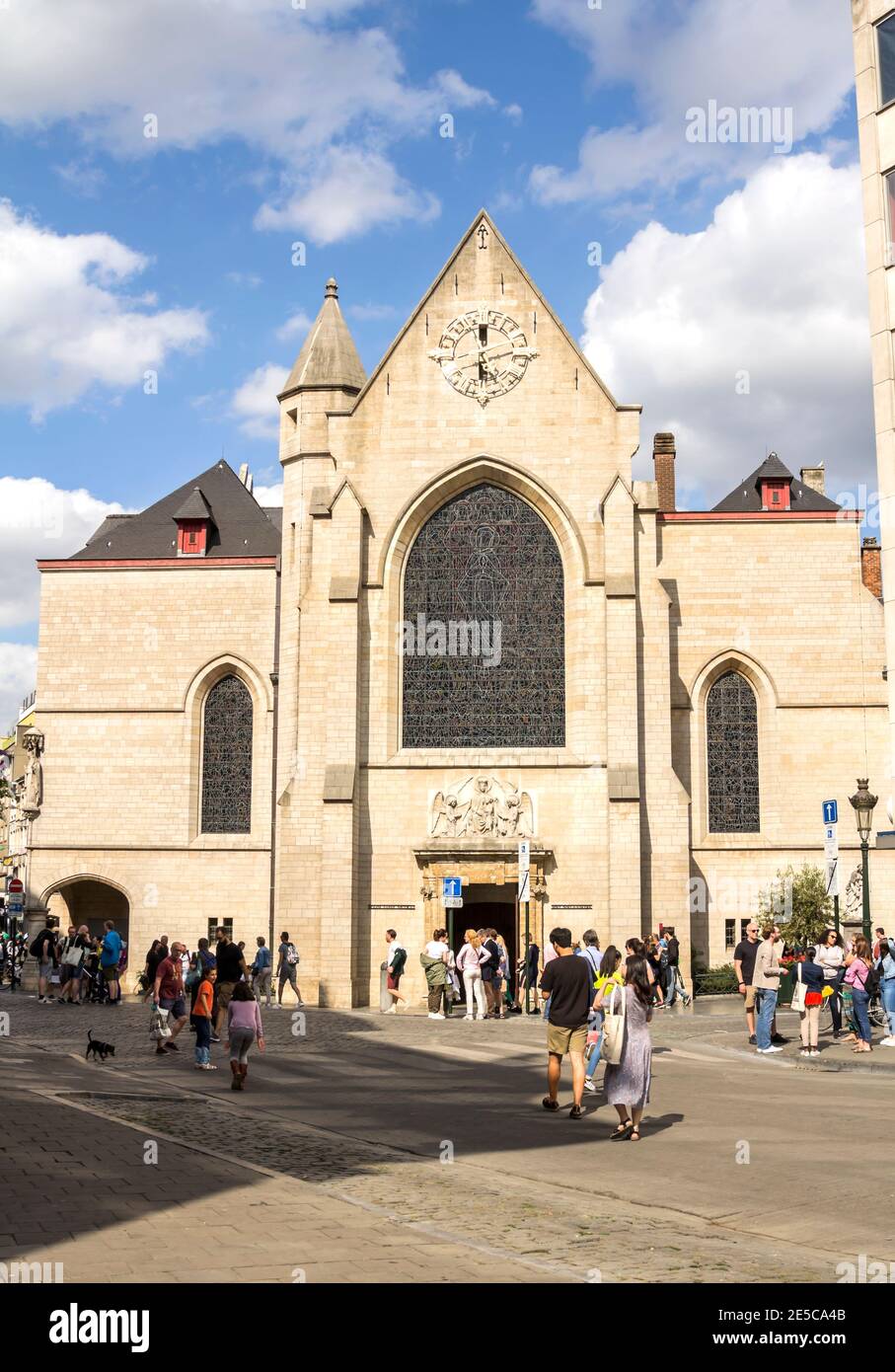 Eglise st nicholas hi-res stock photography and images - Alamy