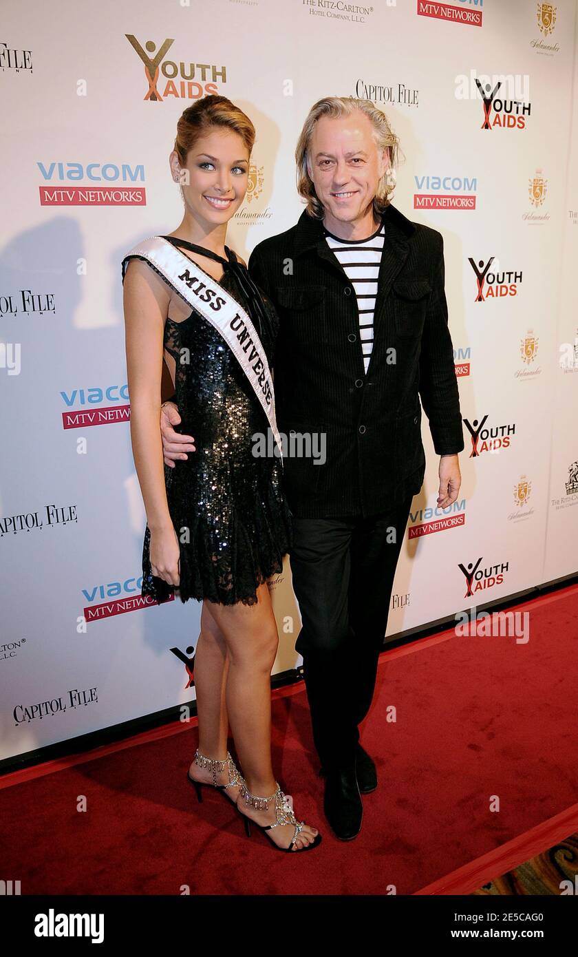 'Musician and activist Bob Geldof and Miss Universe 2008 Dayana Mendoza attend the YouthAIDS ''Power of Music,'' gala at the Ritz Carlton in McClean, VA, USA, on October 3, 2008. Photo by Olivier Douliery/ABACAPRESS.COM' Stock Photo