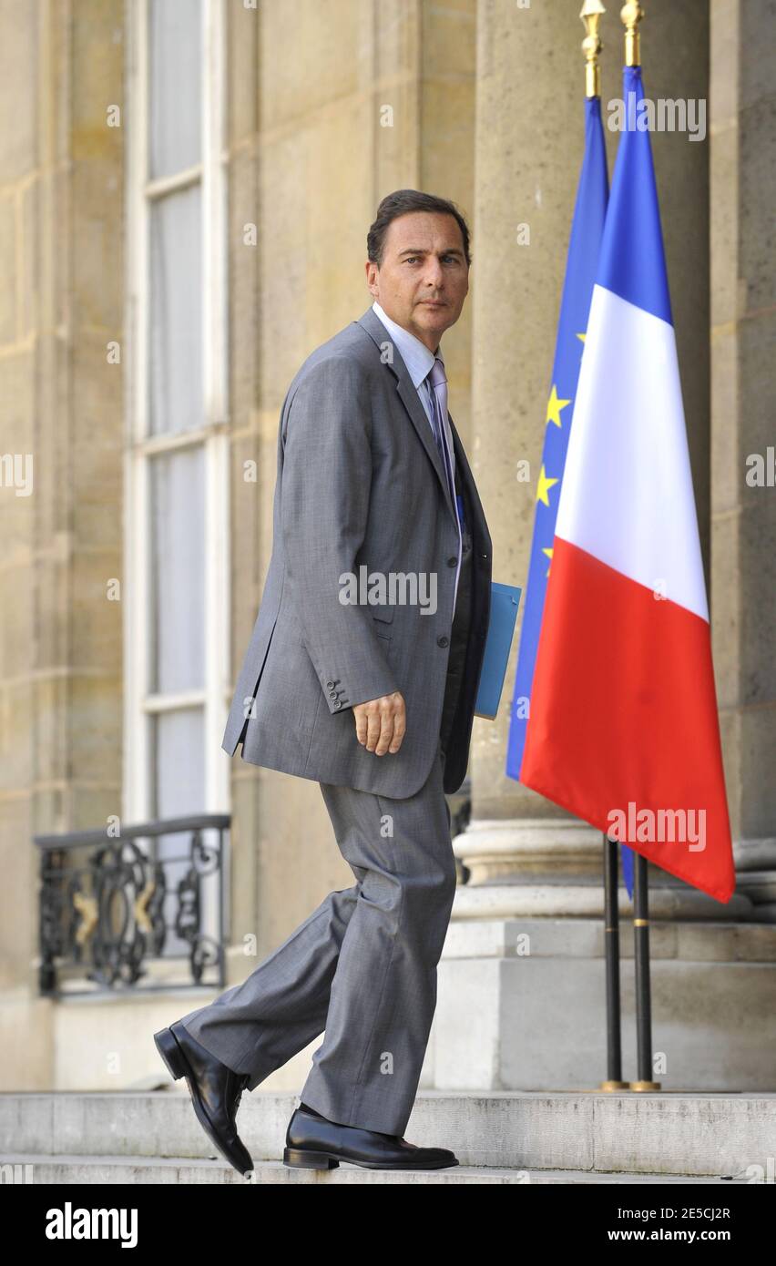 French Junior Minister for Forward Planning, Assessment of Public Policies, and Development of the digital economy Eric Besson arrives at the Elysee Palace to attend an advanced weekly cabinet meeting in Paris France, on October 13, 2008 to discuss a plan to give state guarantees to a body extending debt to the country's banks. Photo by Christophe Guibbaud/ABACAPRESS.COM Stock Photo