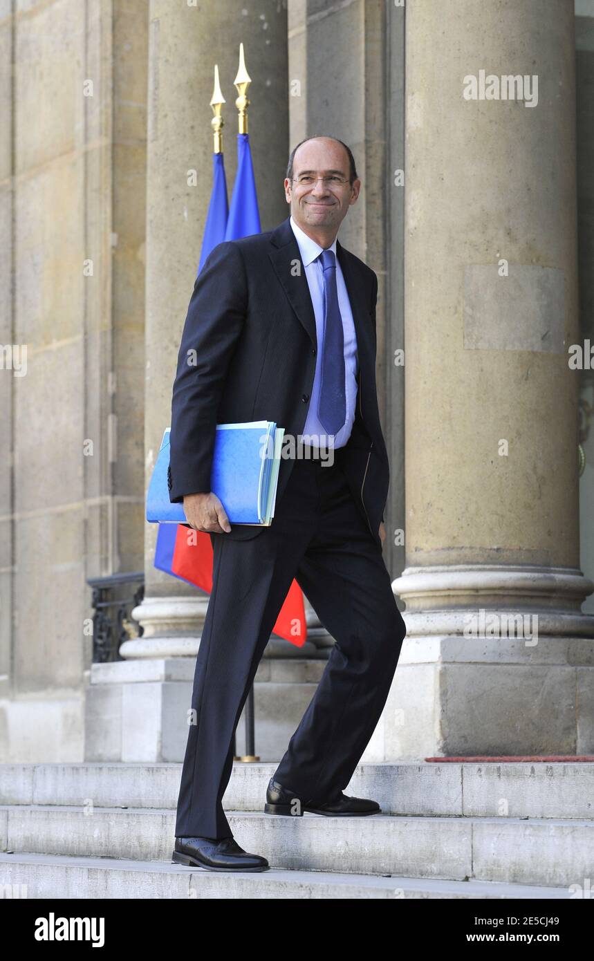 French Minister for the Budget, Public Accounts and the Civil Service Eric Woerth arrives at the Elysee Palace to attend an advanced weekly cabinet meeting in Paris France, on October 13, 2008 to discuss a plan to give state guarantees to a body extending debt to the country's banks. Photo by Christophe Guibbaud/ABACAPRESS.COM Stock Photo